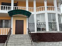 5-комнатный дом, 400 м², 10 сот., Молдагуловой за 145 млн 〒 в Усть-Каменогорске