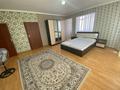 3-комнатная квартира, 160 м², 9/10 этаж посуточно, Желтоксан 17А — Кунаева за 23 000 〒 в Шымкенте, Аль-Фарабийский р-н — фото 2
