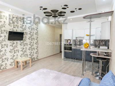 1-комнатная квартира, 36 м², 6/9 этаж помесячно, Камзина 41 за 160 000 〒 в Павлодаре