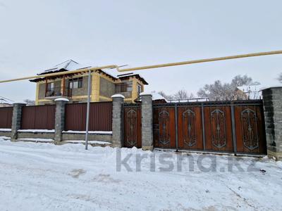 5-комнатный дом, 210 м², 9 сот., мкр Маяк 12 за 85 млн 〒 в Алматы, Турксибский р-н