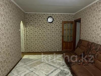 2-комнатная квартира, 46 м², 2/4 этаж, мкр Сайран 3 за 26 млн 〒 в Алматы, Ауэзовский р-н