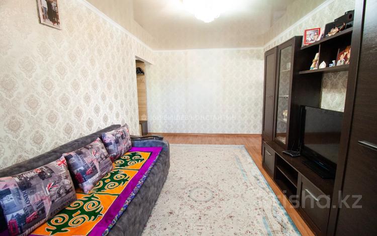 3-комнатная квартира, 55 м², 3/4 этаж, Мкр Жетысу 20 за 14.5 млн 〒 в Талдыкоргане