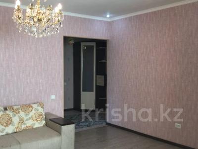 3-комнатная квартира, 65 м², 4/5 этаж помесячно, Тыныбаева за 170 000 〒 в Шымкенте, Аль-Фарабийский р-н