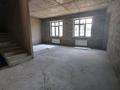 4-комнатная квартира, 300 м², 2/4 этаж, Чуланова за 52 млн 〒 в Алматы, Ауэзовский р-н — фото 2