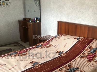 3-комнатная квартира, 60 м², 5/5 этаж, Назарбаева 3/2 за 17 млн 〒 в Павлодаре