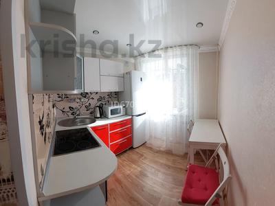 1-комнатная квартира, 38 м², 2/5 этаж посуточно, Назарбаева 13 за 9 000 〒 в Павлодаре
