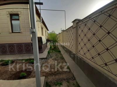 5-комнатный дом, 217 м², 12 сот., Оралманда дача улица Кумкол 31 за 55 млн 〒 в Туркестане