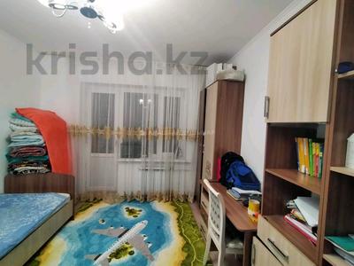 2-комнатная квартира, 55 м², 1/5 этаж, мкр Аксай-5 за 32 млн 〒 в Алматы, Ауэзовский р-н