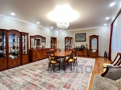 12-комнатный дом, 800 м², 10 сот., мкр Курамыс за 380 млн 〒 в Алматы, Наурызбайский р-н