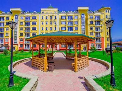 4-комнатная квартира, 180 м², Бостандыкский р-н, мкр Мирас за 108 млн 〒 в Алматы, Бостандыкский р-н