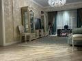 3-комнатная квартира, 135 м², 2/13 этаж, Ходжанова за 110 млн 〒 в Алматы, Бостандыкский р-н — фото 14