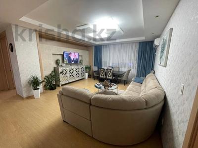 3-комнатная квартира, 99 м², проспект Рахимжана Кошкарбаева за 70 млн 〒 в Нур-Султане (Астане), Алматы р-н