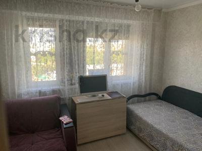 2-комнатная квартира, 55 м², 10/10 этаж, Аксай-5 за 38.5 млн 〒 в Алматы, Ауэзовский р-н