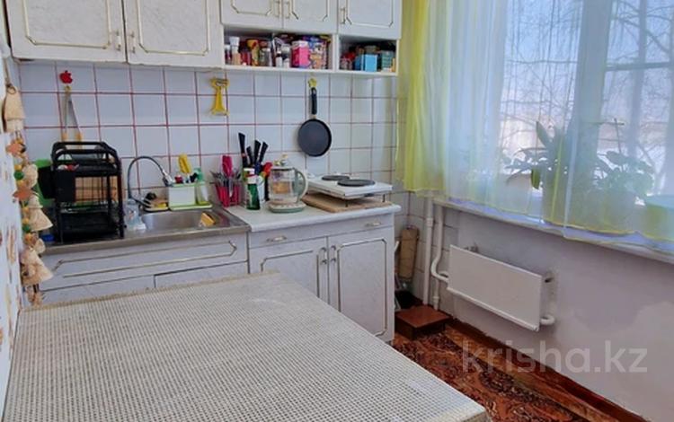 2-комнатная квартира, 50 м², 3/6 этаж, Жастар 12 за 23 млн 〒 в Усть-Каменогорске