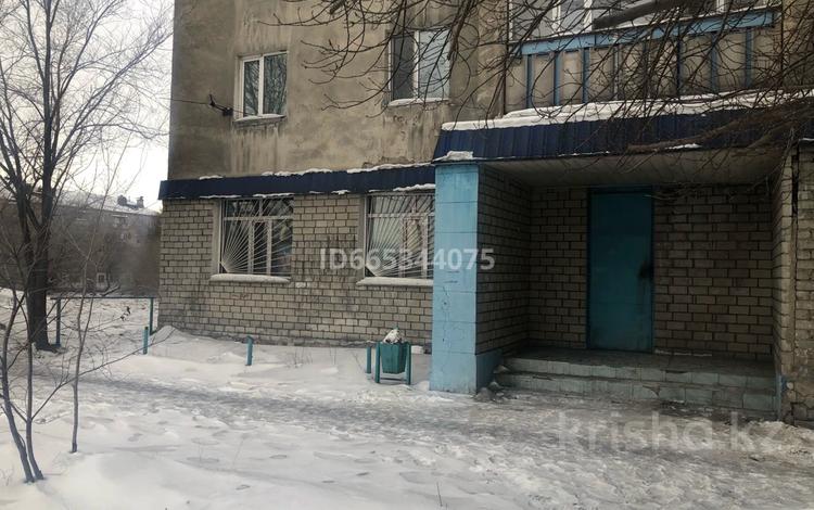 2-комнатная квартира, 57 м², 1/6 этаж, Гагарина 218 — Шугаева за 13.6 млн 〒 в Семее