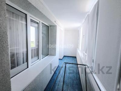 2-комнатная квартира, 60 м², 6/10 этаж посуточно, Молдагуова — Университета Жубанова за 15 000 〒 в Актобе