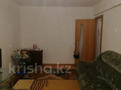 1-комнатная квартира, 34 м², 3/5 этаж, Назарбаева за 12 млн 〒 в Усть-Каменогорске