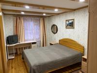 2-комнатная квартира, 68 м², 1/5 этаж посуточно, Ауэзова за 12 000 〒 в Щучинске