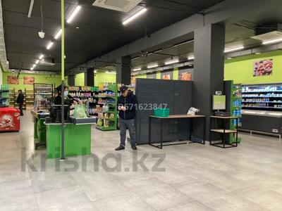 Супермаркет Aiman за 412 млн 〒 в Актобе, мкр Жилгородок