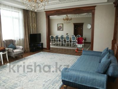 9-комнатный дом, 673 м², 100 сот., Горный мкр 6 за 200 млн 〒 в Щучинске