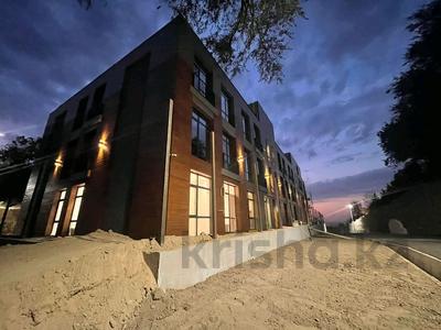 3-комнатная квартира, 108 м², 2/3 этаж, 2-я — 2 улица и Каппарова за 108 млн 〒 в Алматы, Медеуский р-н