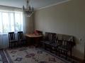 3-комнатная квартира, 63 м², 2/5 этаж помесячно, Самал за 150 000 〒 в Талдыкоргане, мкр Самал — фото 3