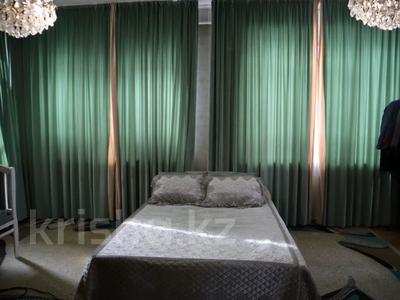 6-комнатный дом, 380 м², 8 сот., ул. Байтурсынова за 60 млн 〒 в Талгаре