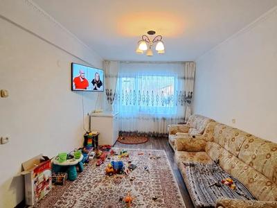 3-комнатная квартира, 60 м², 4/5 этаж, Канипы Битибаева 6 за 20.5 млн 〒 в Усть-Каменогорске