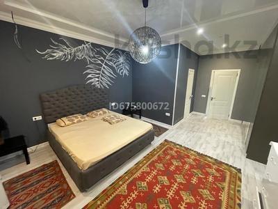 4-комнатная квартира, 180 м², 3/16 этаж посуточно, Кунаева за 40 000 〒 в Шымкенте, Аль-Фарабийский р-н