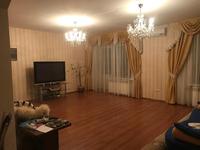5-комнатная квартира, 150 м², 1/4 этаж, Самарская за 45 млн 〒 в Уральске