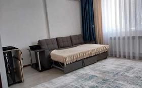 1-комнатная квартира, 45 м², 1/5 этаж помесячно, Болашак мкр за 100 000 〒 в Талдыкоргане, мкр Болашак