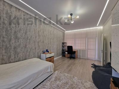 5-комнатный дом, 270 м², 4.8 сот., Мочалова за 138 млн 〒 в Алматы, Жетысуский р-н