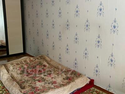 1-комнатная квартира, 32 м², 4/4 этаж, мкр №5 28А за 20 млн 〒 в Алматы, Ауэзовский р-н