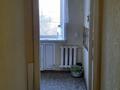 3-комнатная квартира, 55 м², 4/4 этаж, Карагандинская за 9 млн 〒 в Темиртау — фото 3